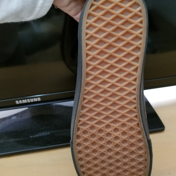 Velvet Cream/Champagne Van's Low Top Size 8.5 Mens - Picture 3 of 6